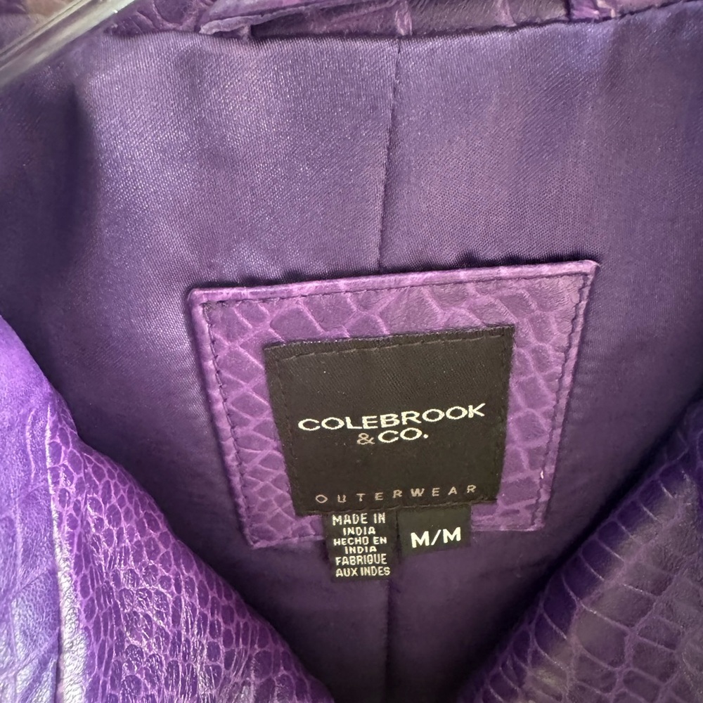 PRICE DROP: Butter-soft, lined CROC-EMBOSSED LAMBSKIN LEATHER,M, byColebrook &Co - Picture 3 of 12